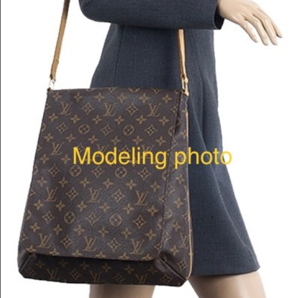 LOUIS VUITTON MUSETTE SALSA GM